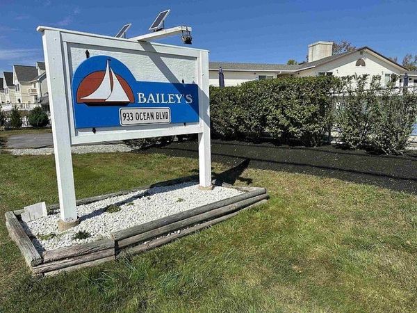 933 Ocean Boulevard, Unit 7, Hampton, NH 03842