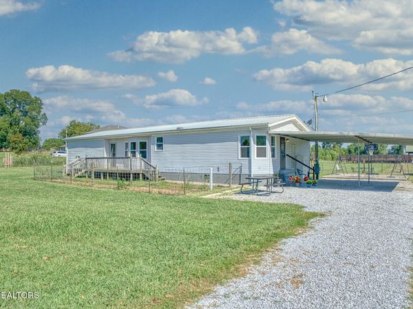 856 Corinth Rd, Sparta, TN 38583