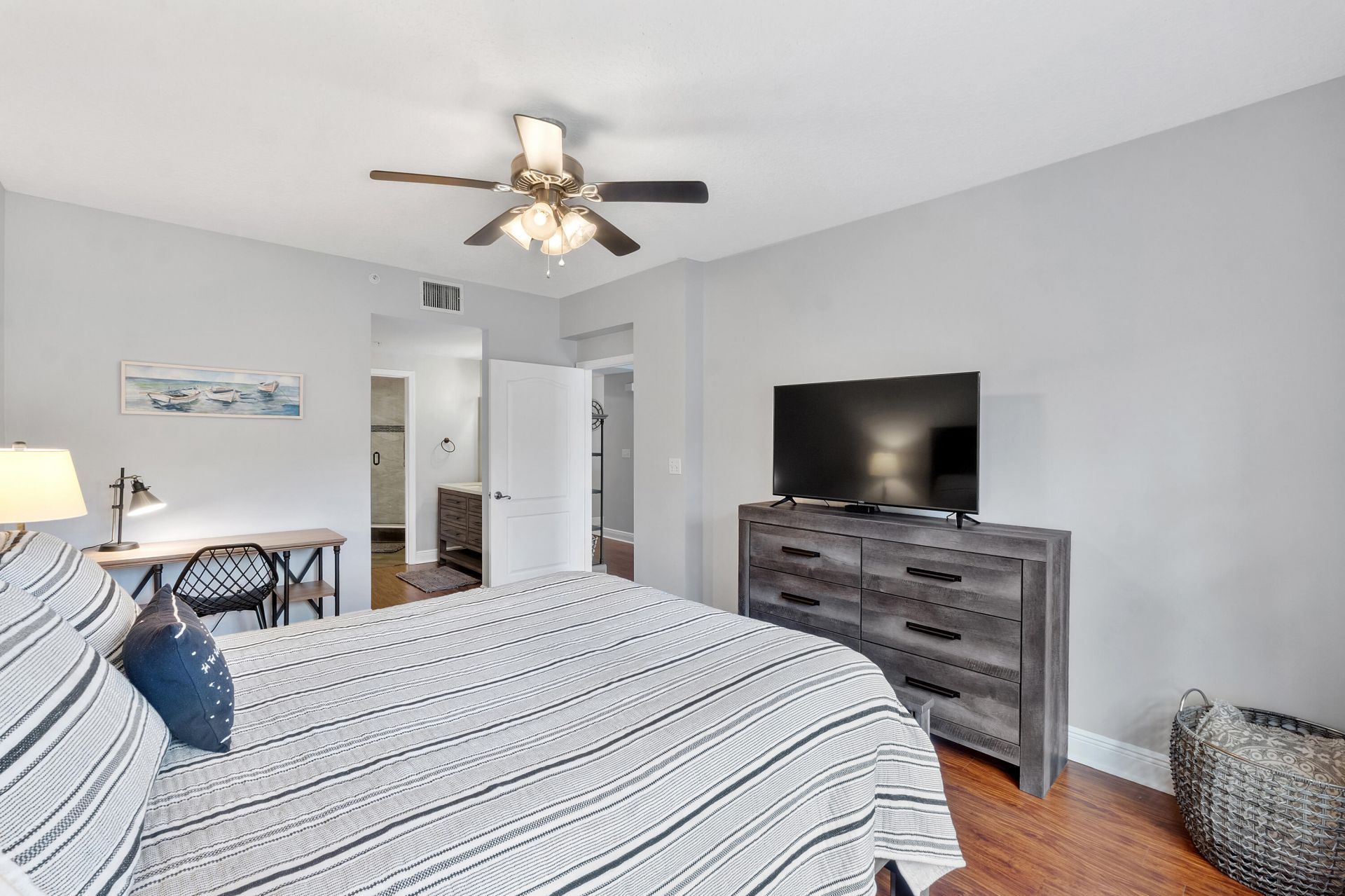 800 Uno Lago Drive, Unit 204, Juno Beach, FL 33408 Photo