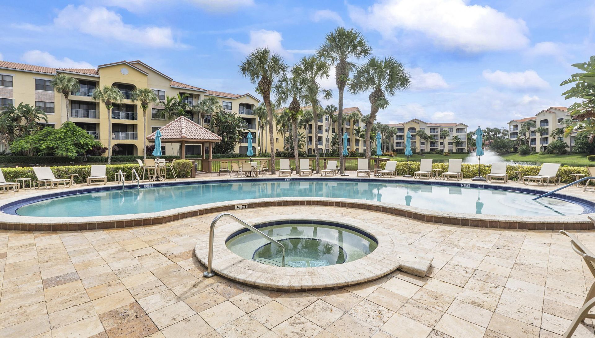 800 Uno Lago Drive, Unit 204, Juno Beach, FL 33408 Photo
