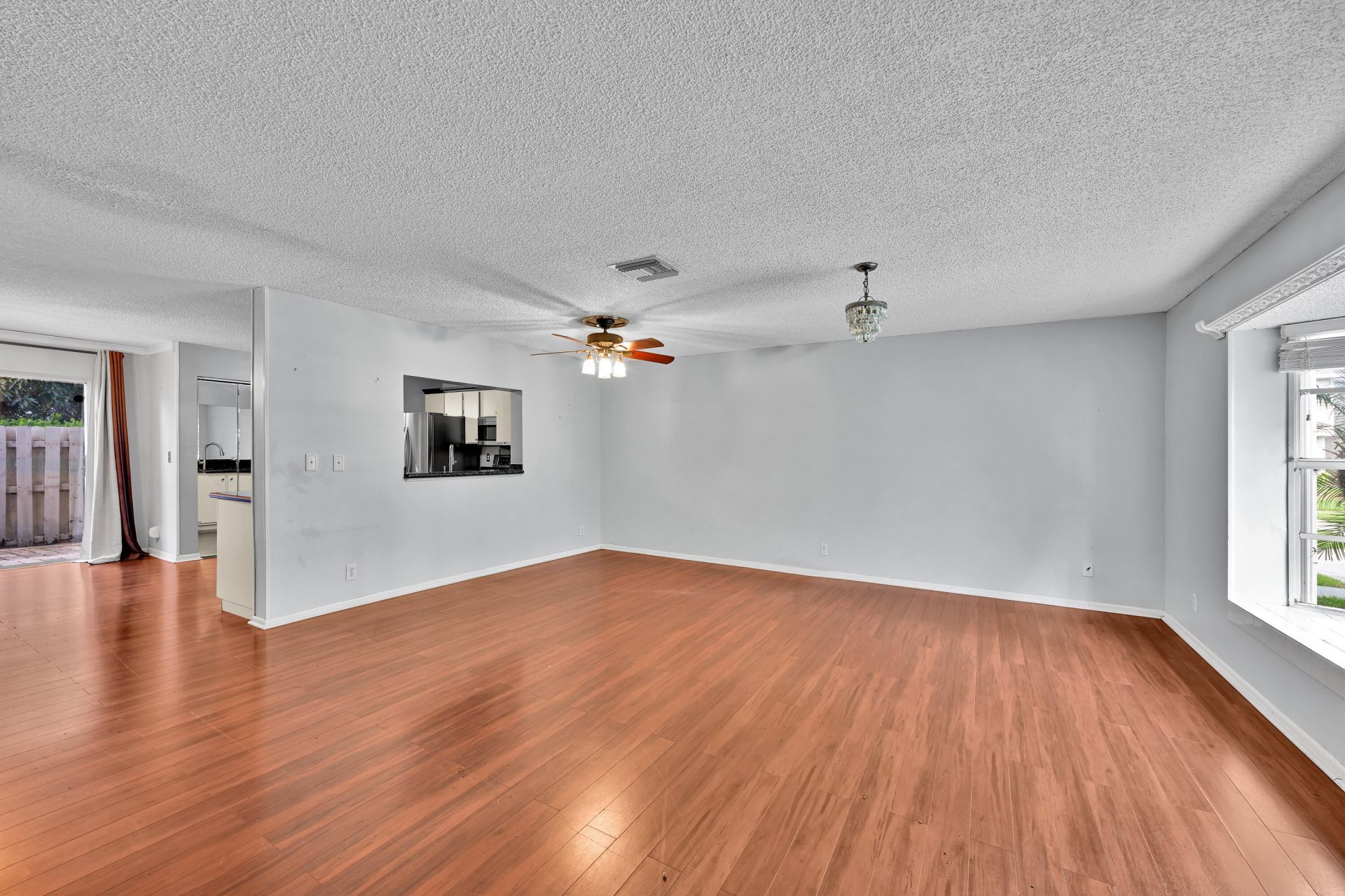 12152 NW 36th Place, Sunrise, FL 33323 Photo