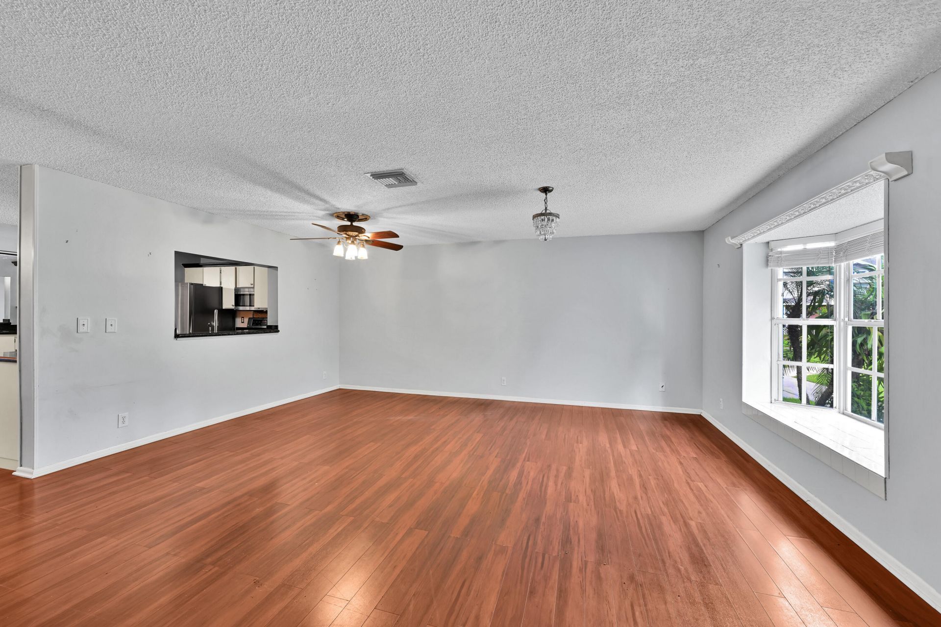 12152 NW 36th Place, Sunrise, FL 33323 Photo