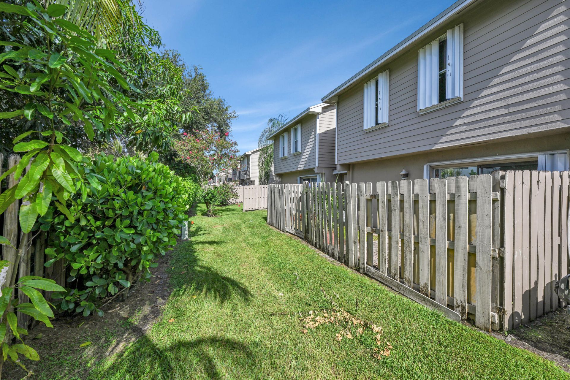 12152 NW 36th Place, Sunrise, FL 33323 Photo