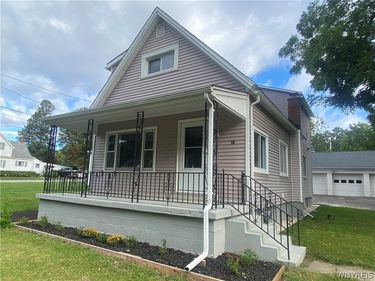 86 Bellevue Avenue, Cheektowaga, NY 14227