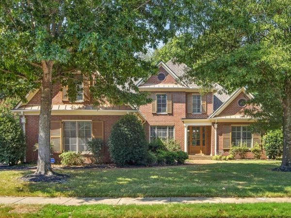 1854 ALMADALE FARMS PKY, Collierville, TN 38017