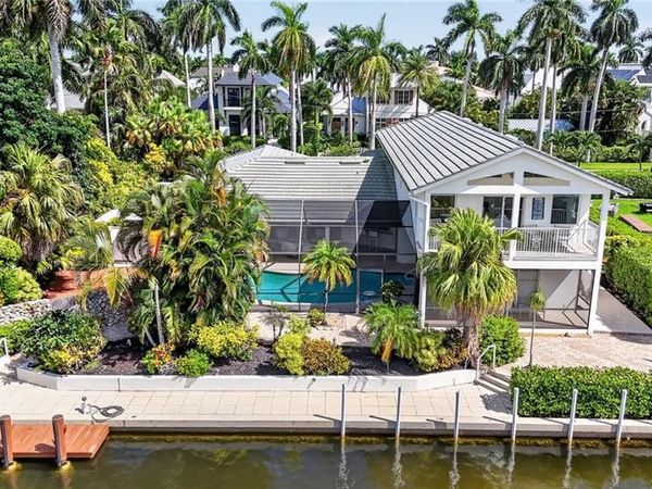 660 14th AVE S, NAPLES, FL 34102