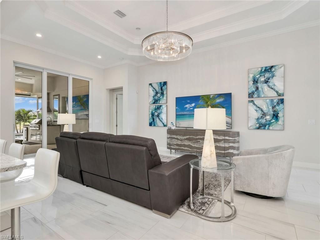 9257 Cayman Dr , Naples, FL 34114 Photo