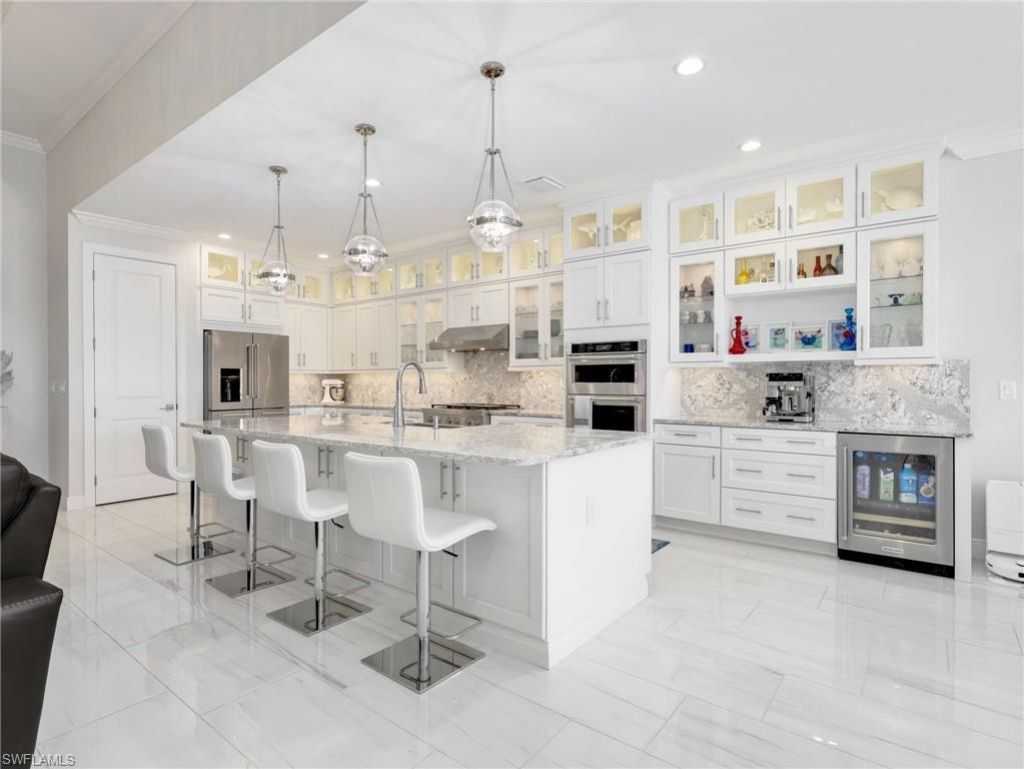9257 Cayman Dr , Naples, FL 34114 Photo