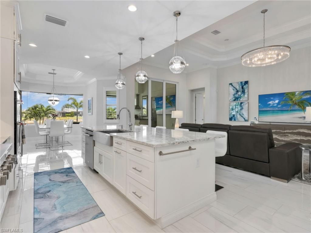 9257 Cayman Dr , Naples, FL 34114 Photo