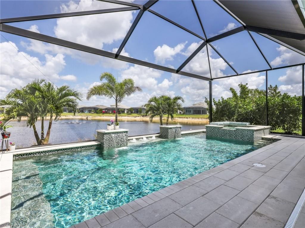 9257 Cayman Dr , Naples, FL 34114 Photo