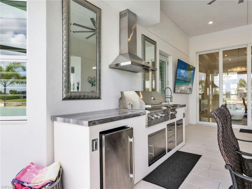 9257 Cayman Dr , Naples, FL 34114 Photo