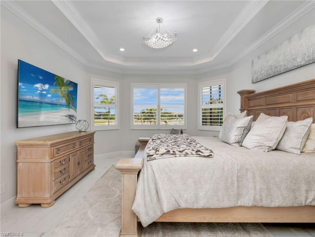 9257 Cayman Dr , Naples, FL 34114 Photo