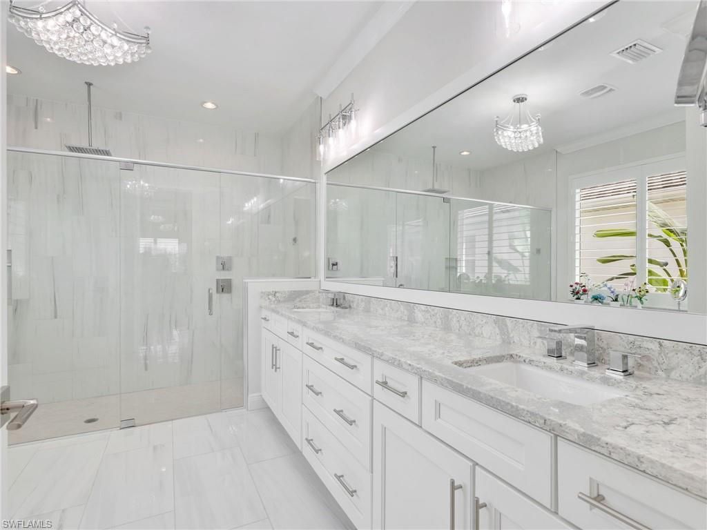 9257 Cayman Dr , Naples, FL 34114 Photo