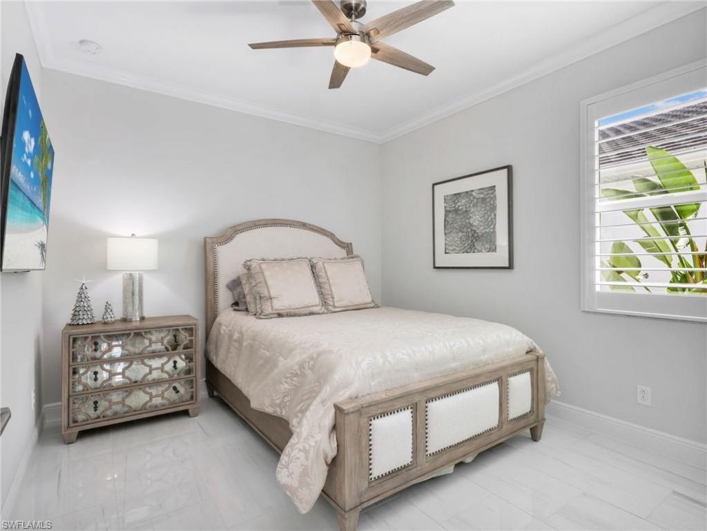 9257 Cayman Dr , Naples, FL 34114 Photo