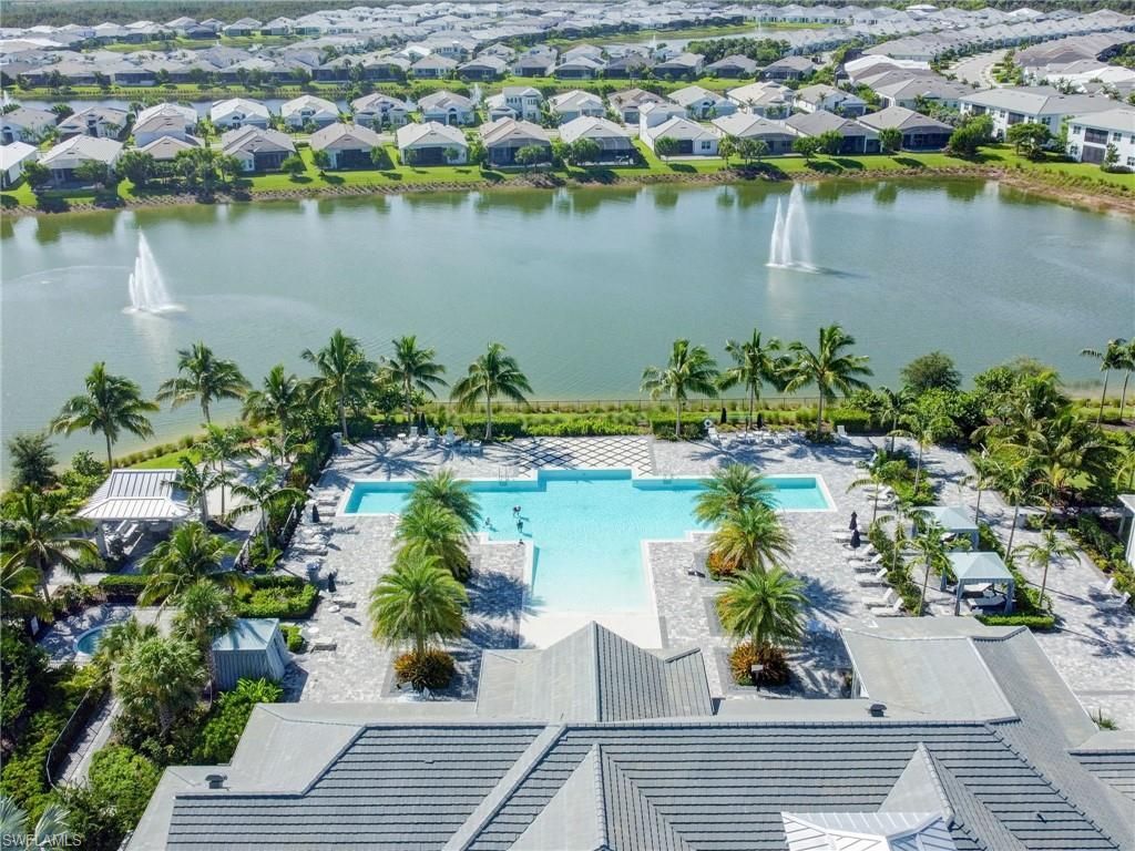 9257 Cayman Dr , Naples, FL 34114 Photo