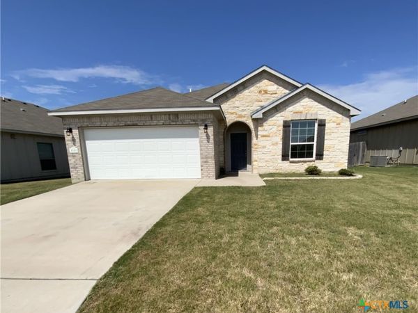 1110 Lakeway Crossing Drive , Temple, TX 76502