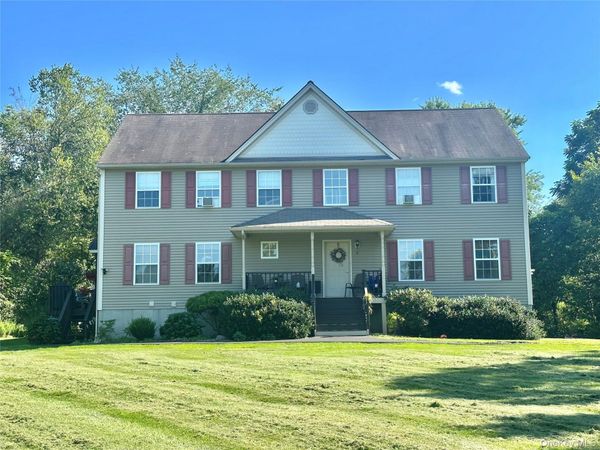 2 Bel Air Drive , Unit 1, Wallkill, NY 12589