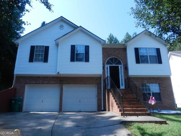 2506 Kris Crossing, Ellenwood, GA 30294