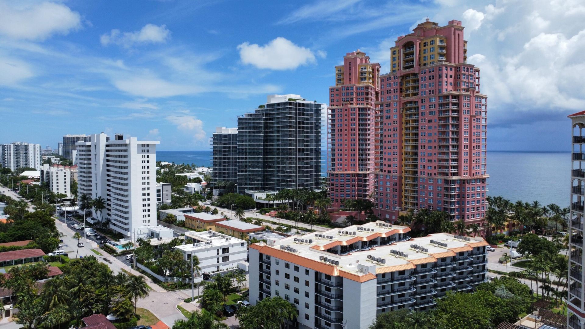 2029 N Ocean Boulevard, Unit 403, Fort Lauderdale, FL 33305 Photo