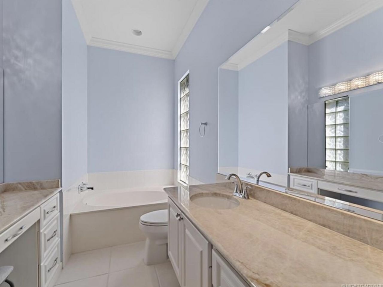 9400 SW Wedgewood Lane, Stuart, FL 34997 Photo