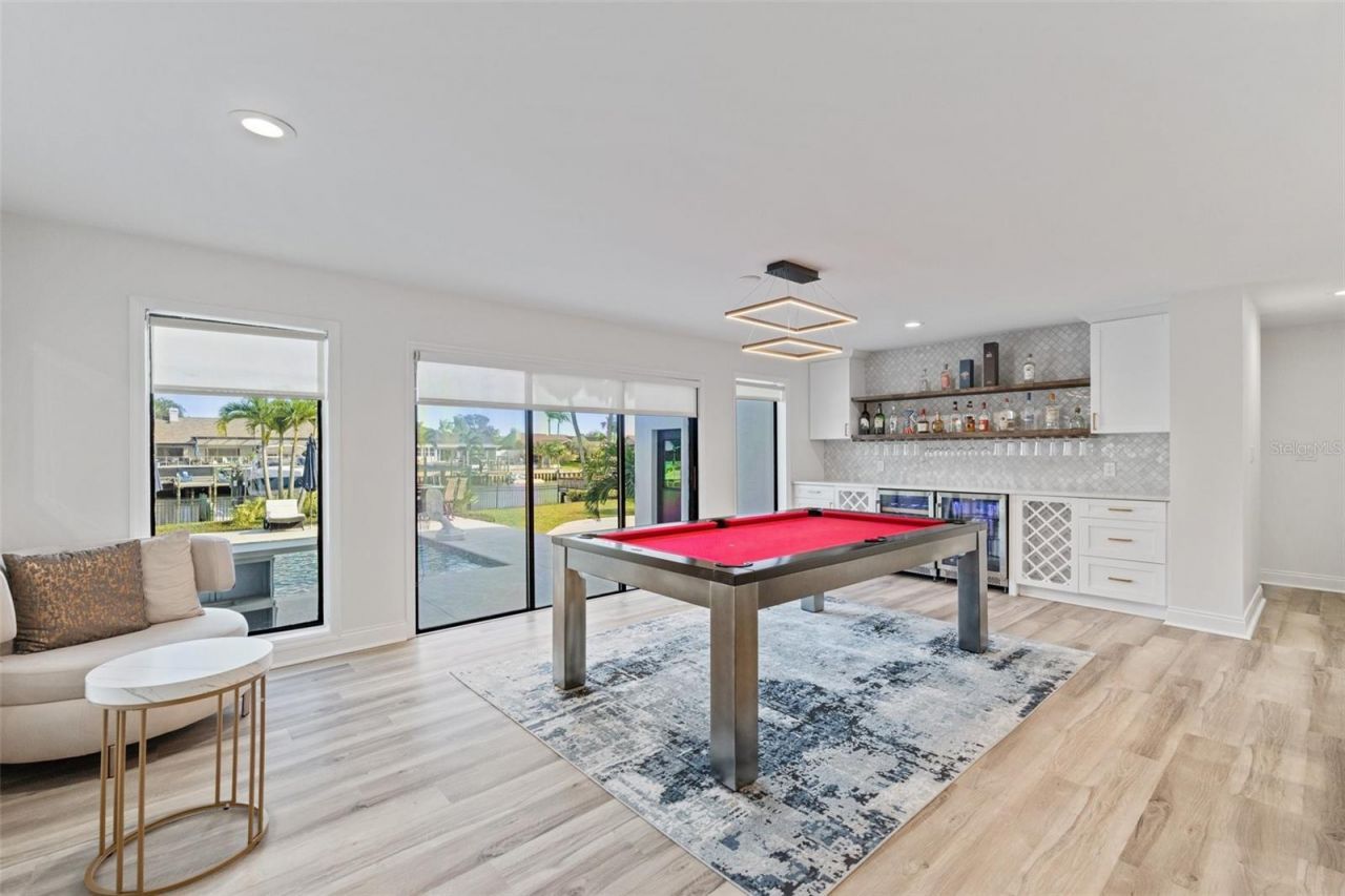 4213 Deepwater Lane, Tampa, FL 33615 Photo