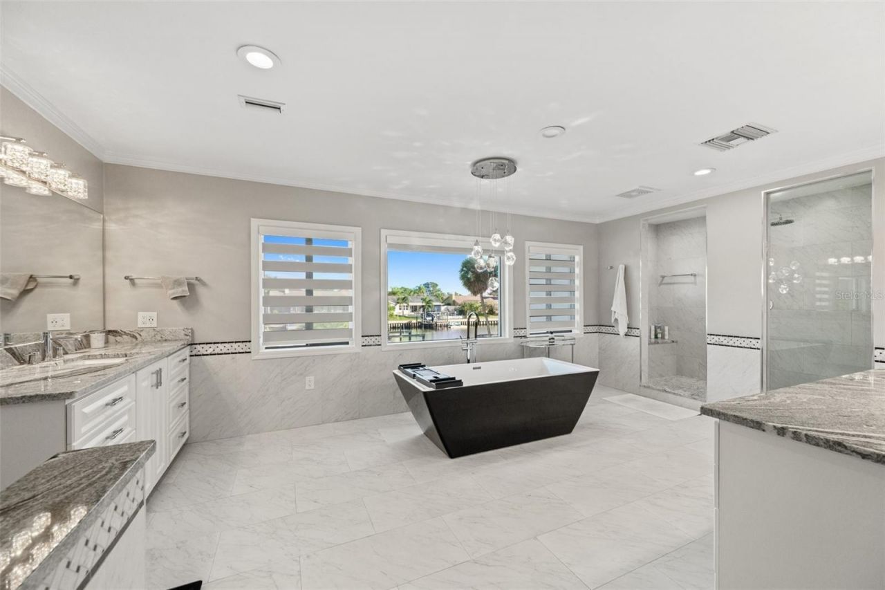 4213 Deepwater Lane, Tampa, FL 33615 Photo