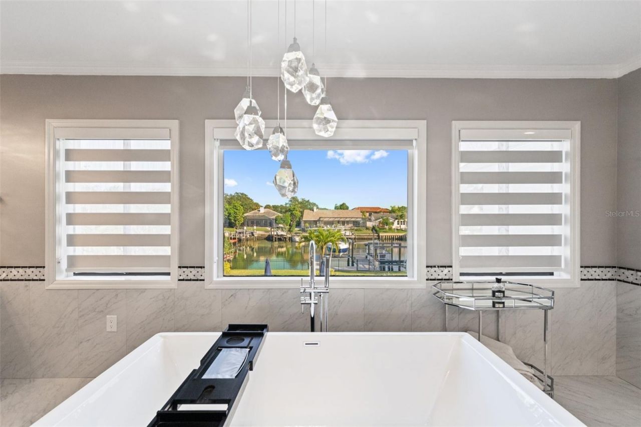 4213 Deepwater Lane, Tampa, FL 33615 Photo