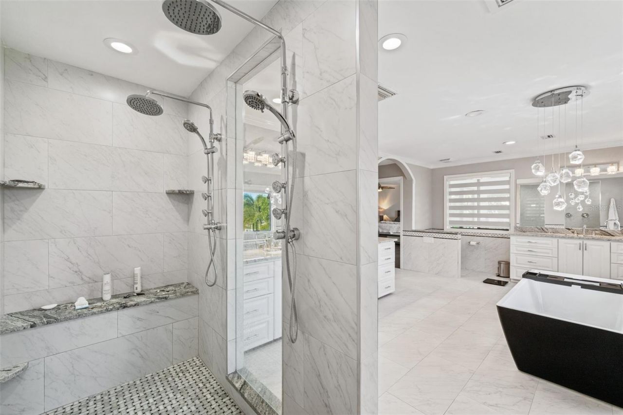 4213 Deepwater Lane, Tampa, FL 33615 Photo