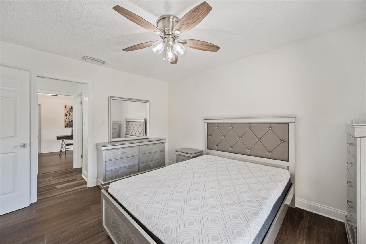 4213 Deepwater Lane, Tampa, FL 33615 Photo