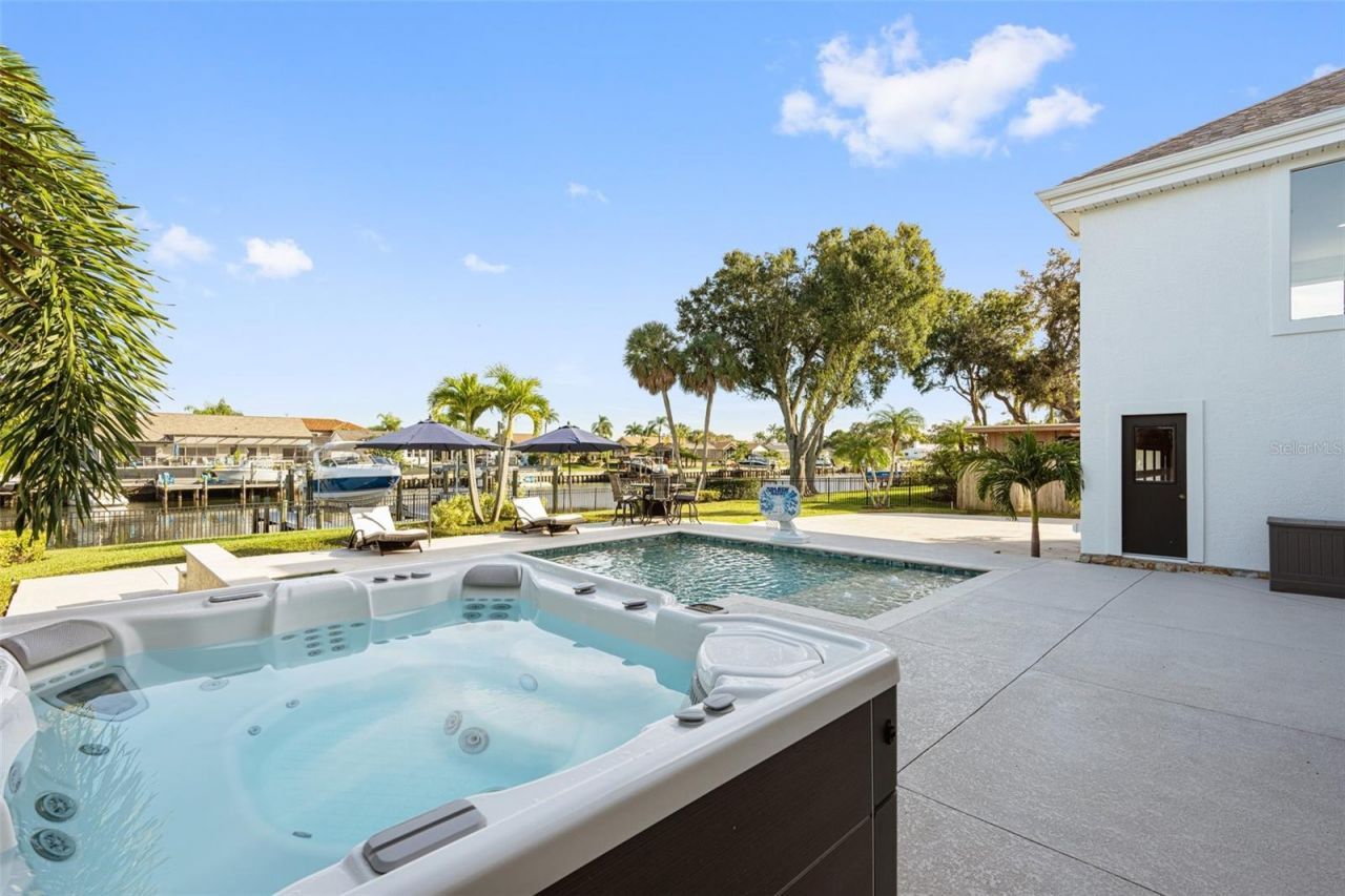 4213 Deepwater Lane, Tampa, FL 33615 Photo