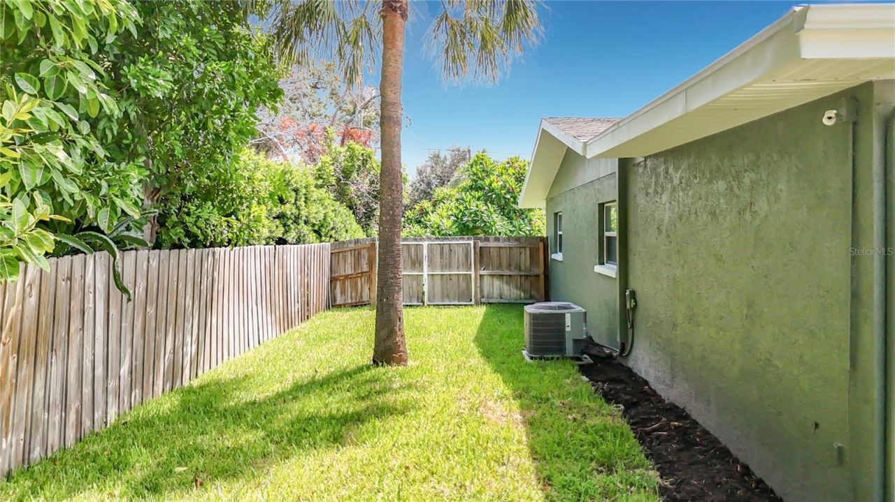 1316 62nd Street Nw, Bradenton, FL 34209 Photo