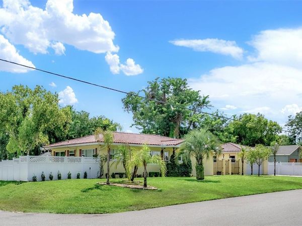 123 SUNRISE BOULEVARD , DEBARY, FL 32713