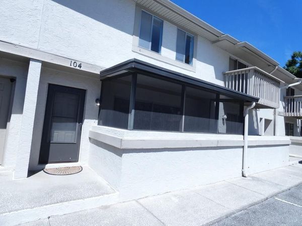 104 BOUGH AVENUE , Unit 104, CLEARWATER, FL 33760
