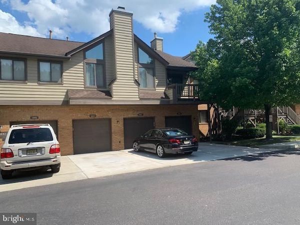 1605 AUGUSTA CIRCLE, MOUNT LAUREL, NJ 08054