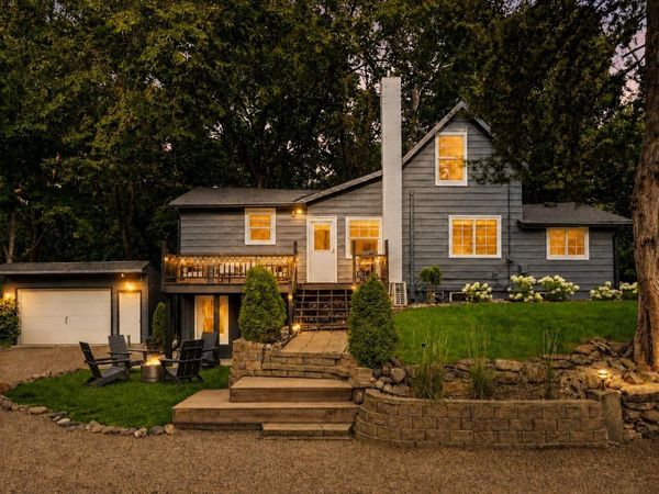 20860 Excelsior Boulevard, Excelsior, MN 55331