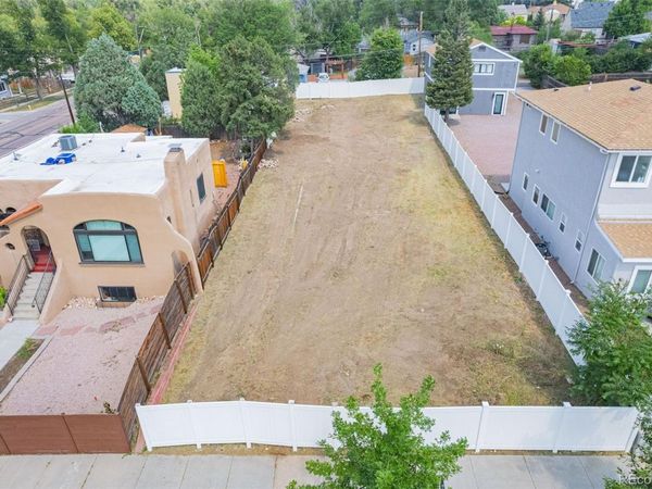 127 N Hancock , Colorado Springs, CO 80903