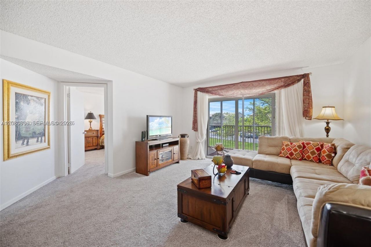 12950 SW 4th Ct , Unit 309H, Pembroke Pines, FL 33027 Photo
