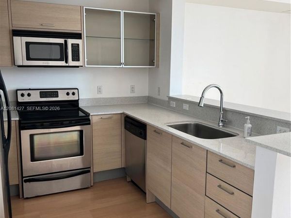 350 NE 24th St , Unit 407, Miami, FL 33137