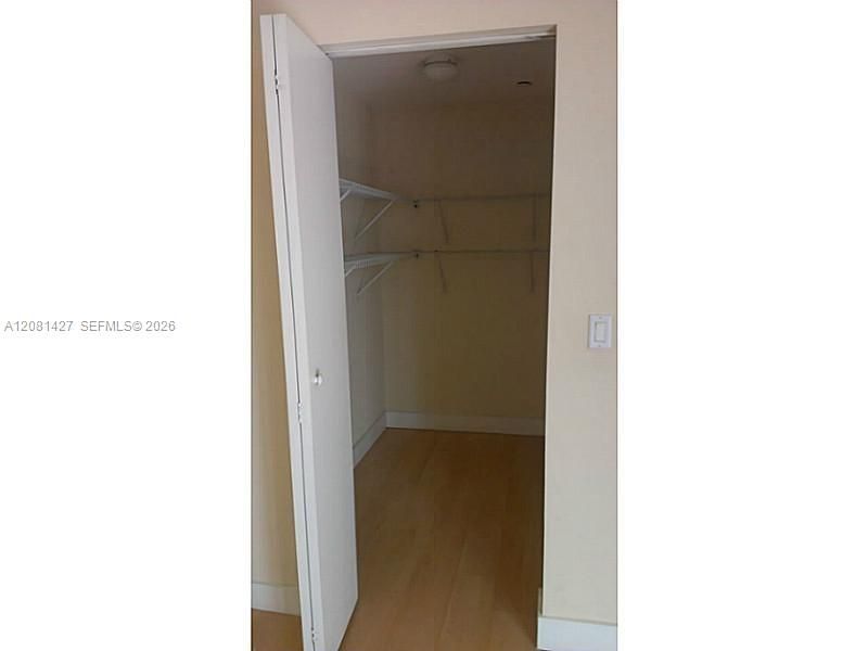 350 NE 24th St, Unit 407, Miami, FL 33137 Photo