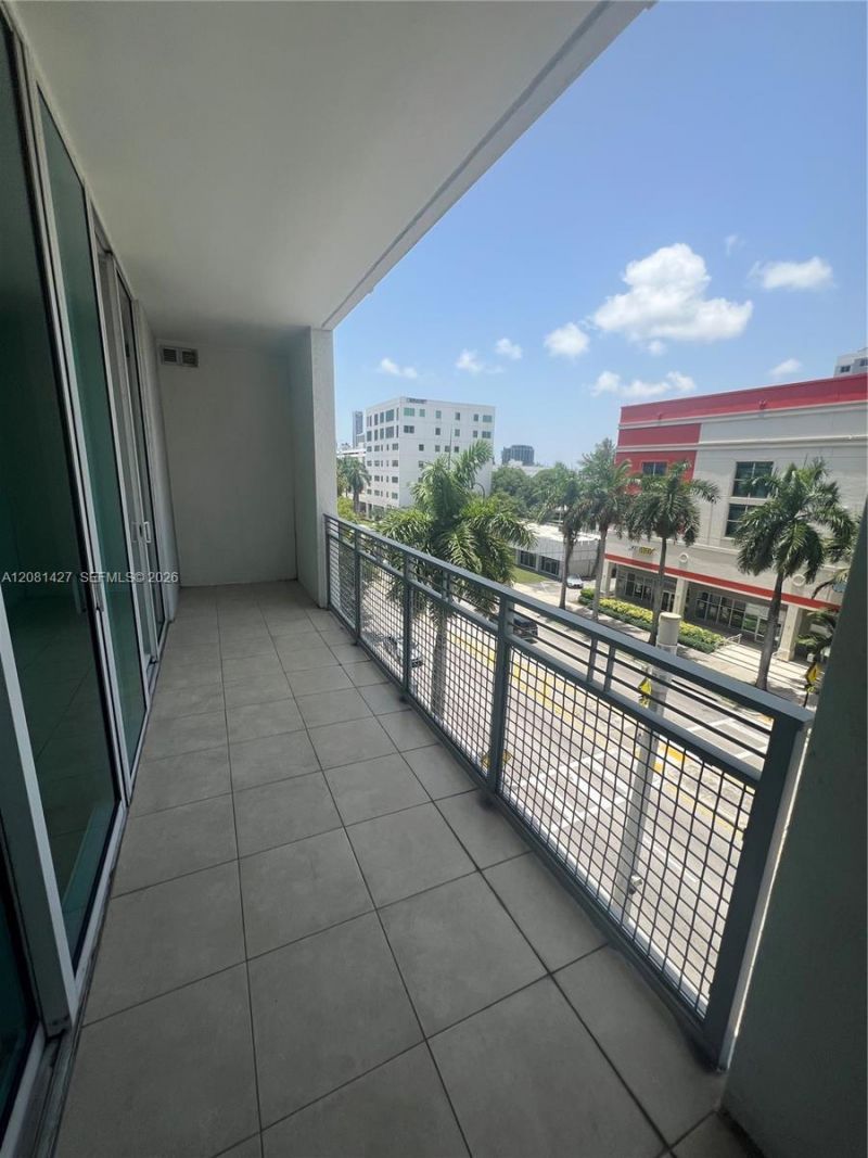 350 NE 24th St, Unit 407, Miami, FL 33137 Photo
