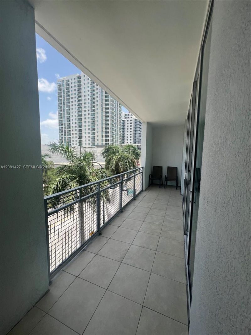 350 NE 24th St, Unit 407, Miami, FL 33137 Photo