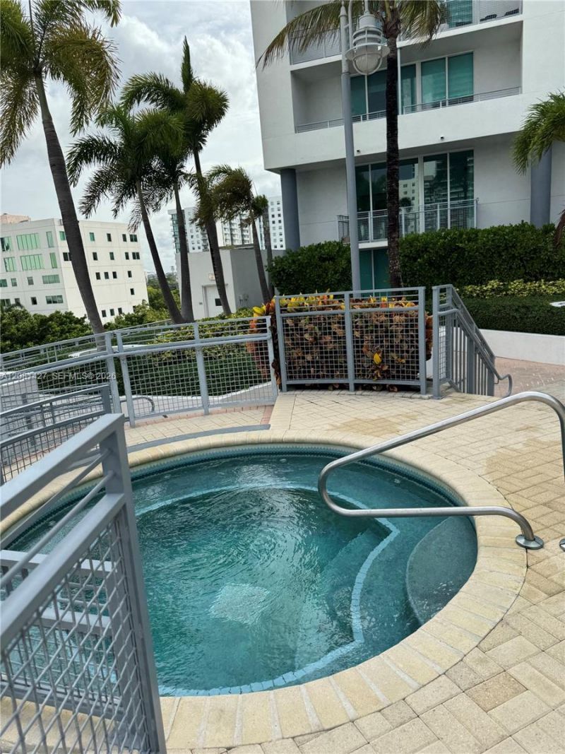 350 NE 24th St, Unit 407, Miami, FL 33137 Photo