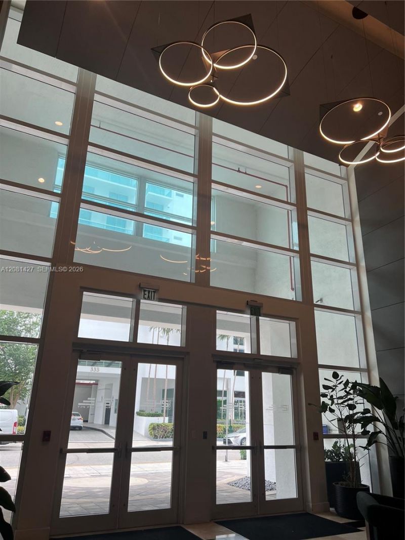 350 NE 24th St, Unit 407, Miami, FL 33137 Photo