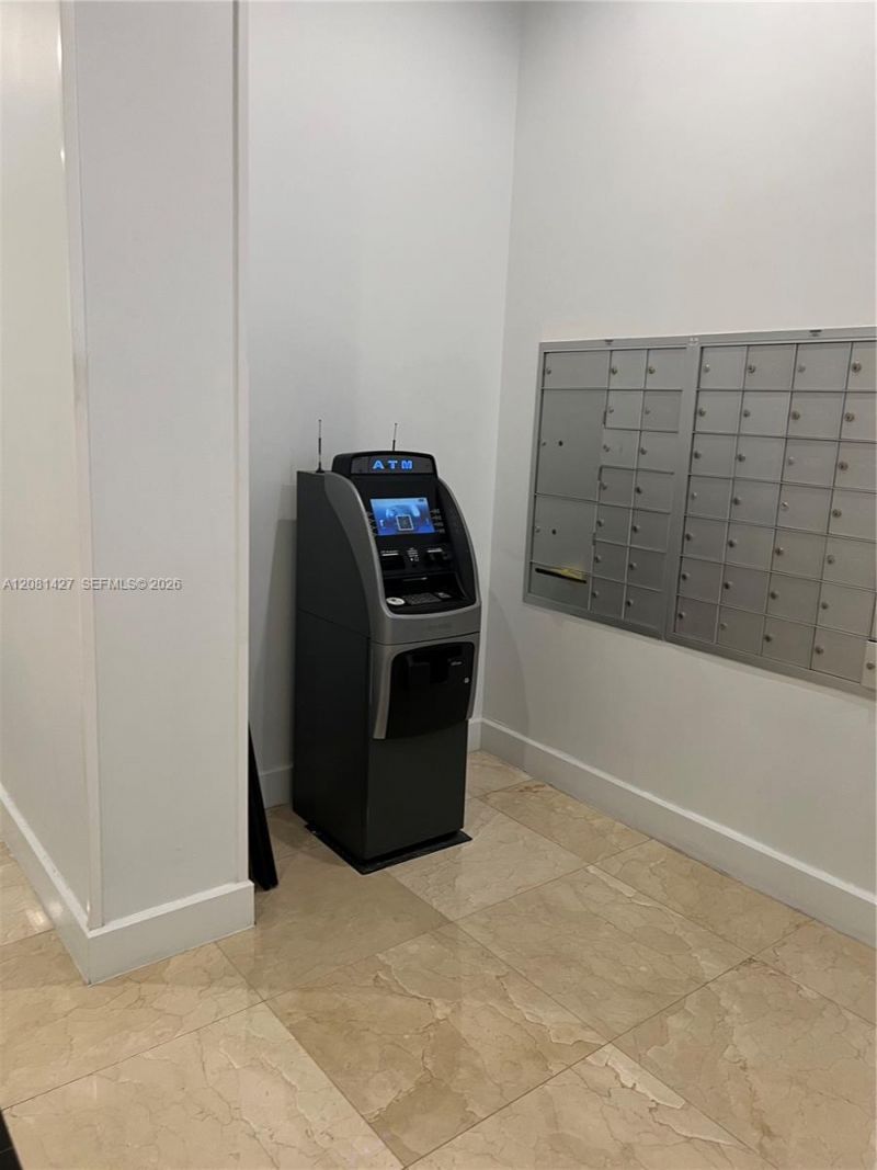 350 NE 24th St, Unit 407, Miami, FL 33137 Photo