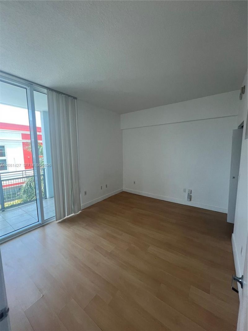 350 NE 24th St, Unit 407, Miami, FL 33137 Photo