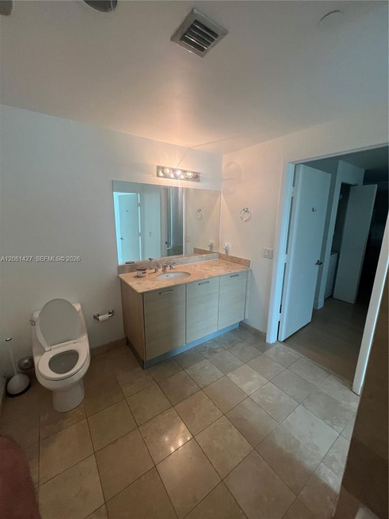 350 NE 24th St, Unit 407, Miami, FL 33137 Photo