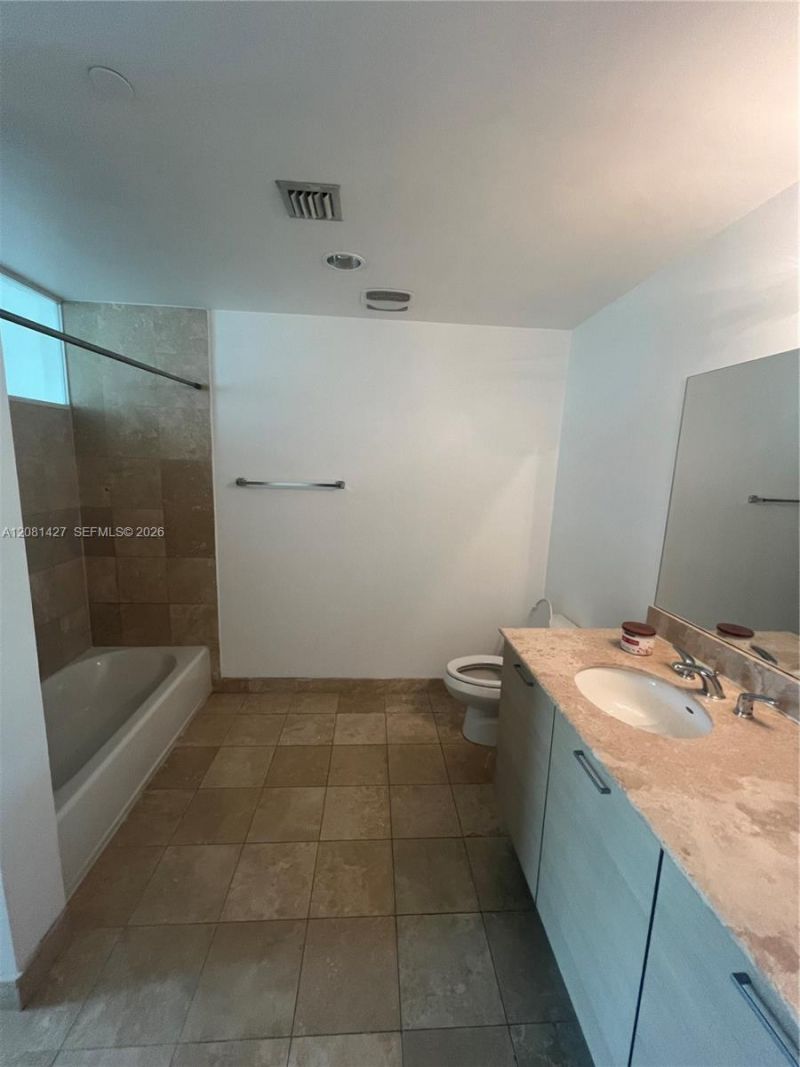 350 NE 24th St, Unit 407, Miami, FL 33137 Photo