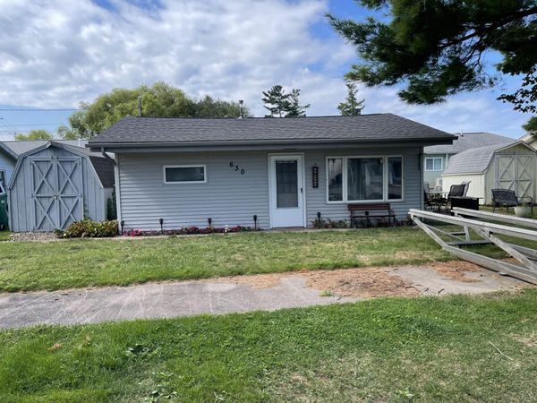 630 W Houghton Lake Drive, Prudenville, MI 48651