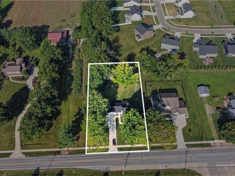 3006 Abbe Road, Sheffield Village, OH 44054 Photo 3