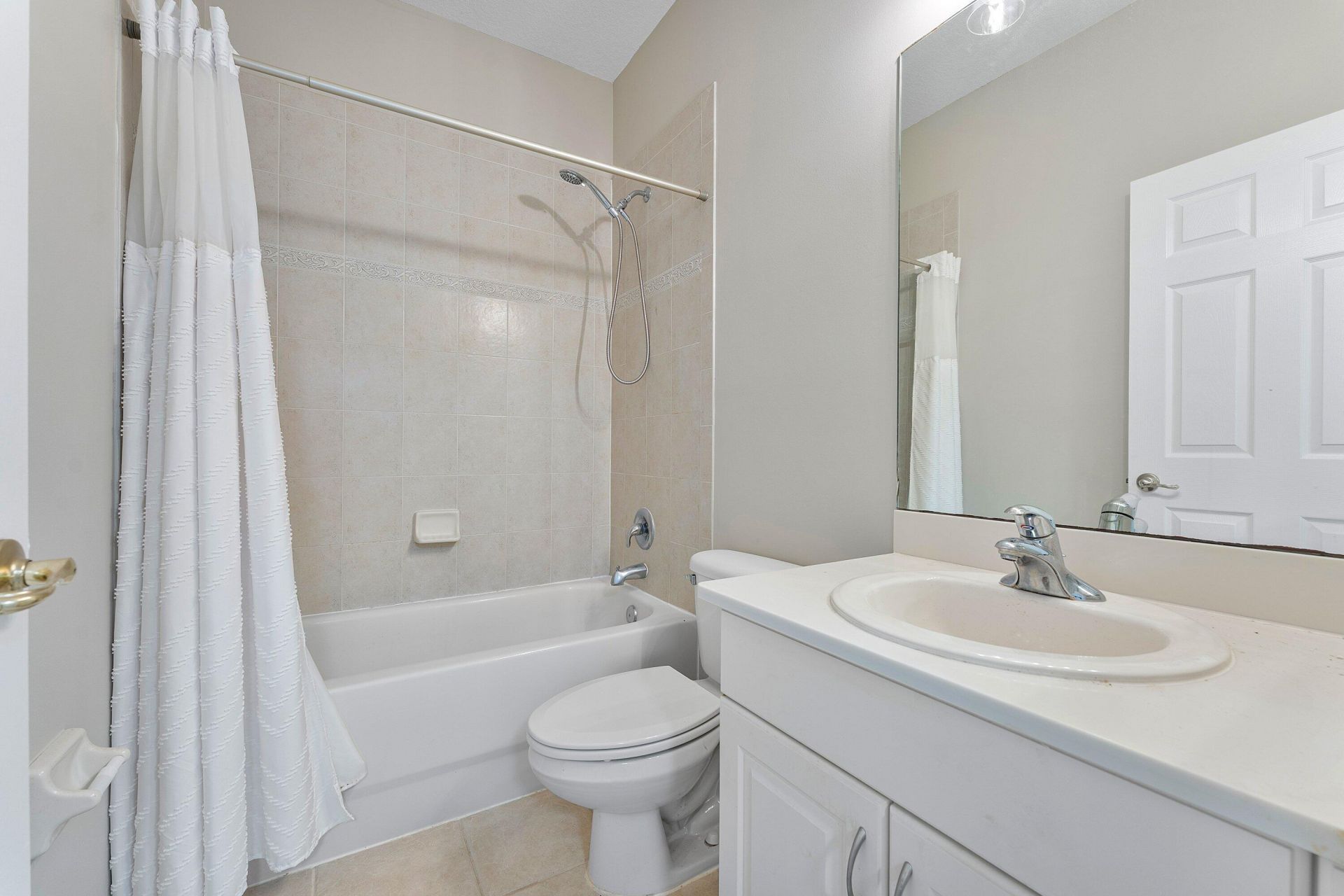 2896 Hidden Hills Road, Unit 1002, West Palm Beach, FL 33411 Photo
